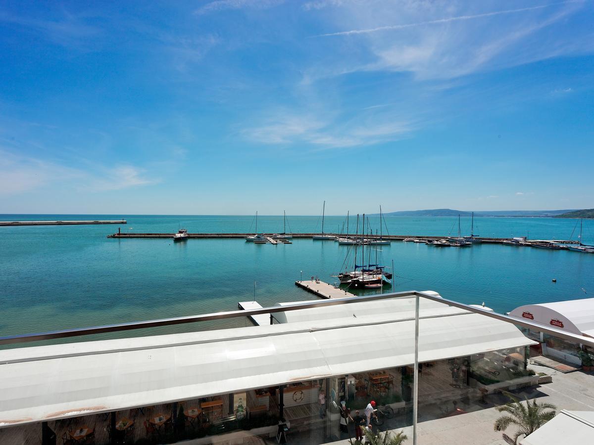 Antik Apartments Baltsjik Eksteriør bilde